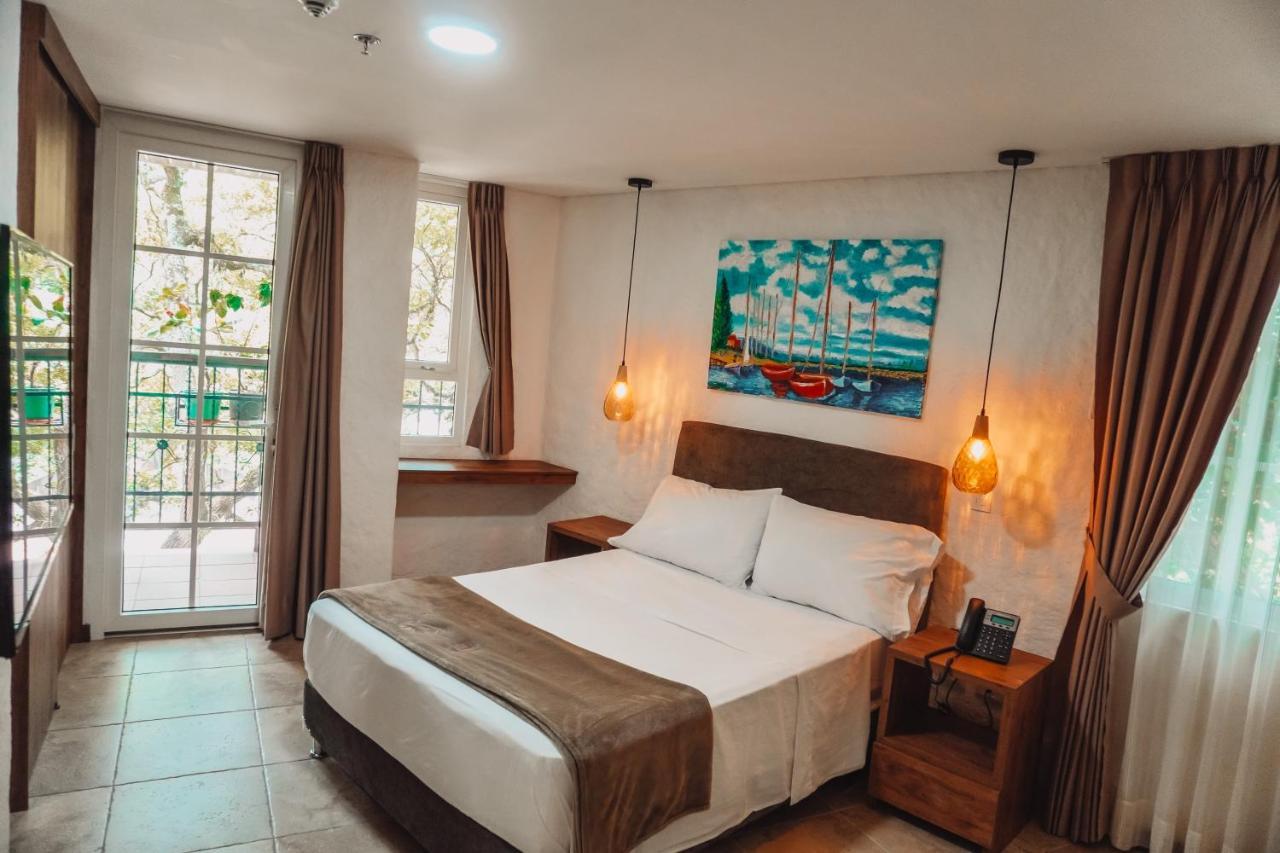 Hotel Boutique Casa Del Hidalgo กาลี ภายนอก รูปภาพ