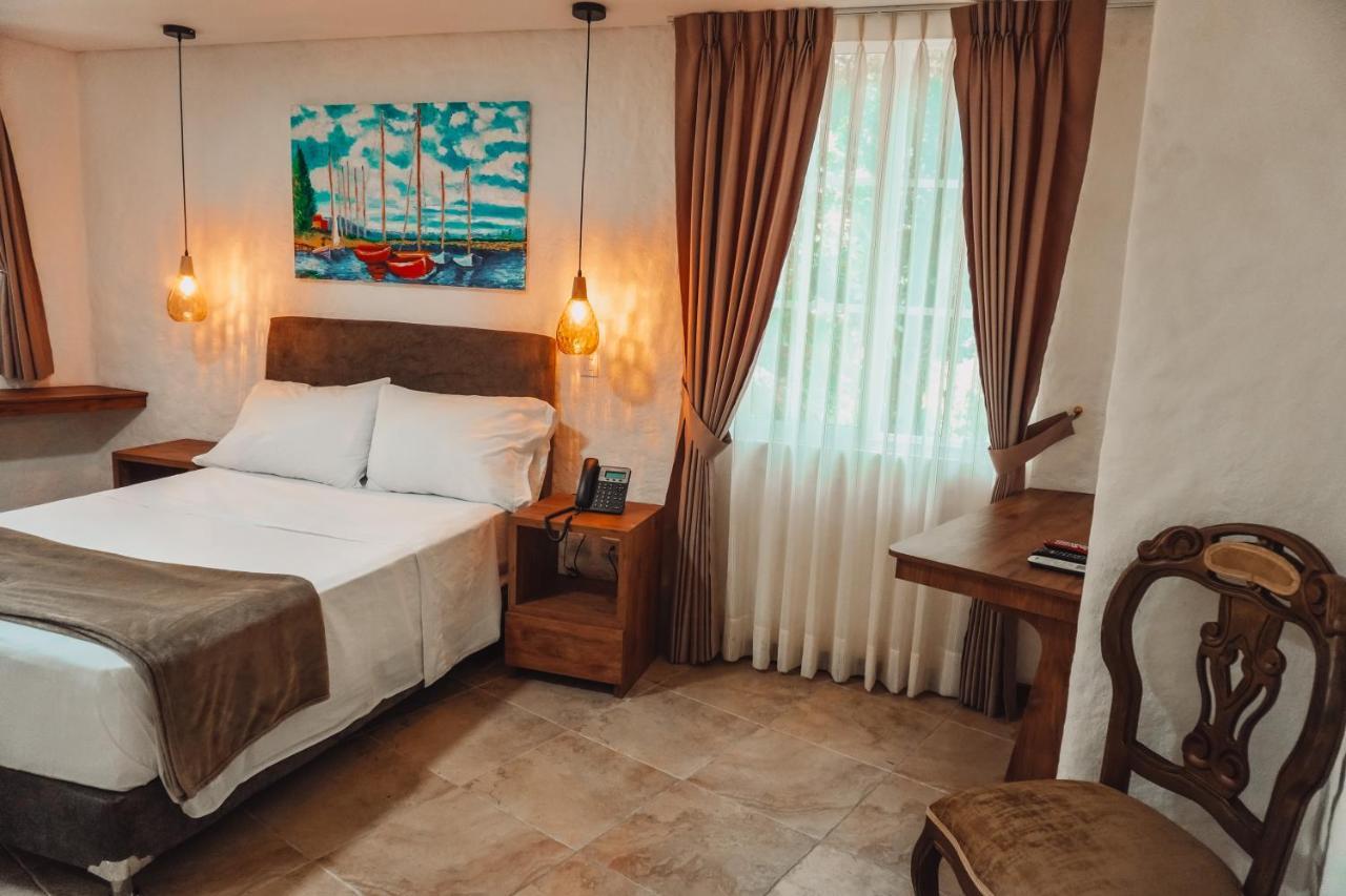 Hotel Boutique Casa Del Hidalgo กาลี ภายนอก รูปภาพ