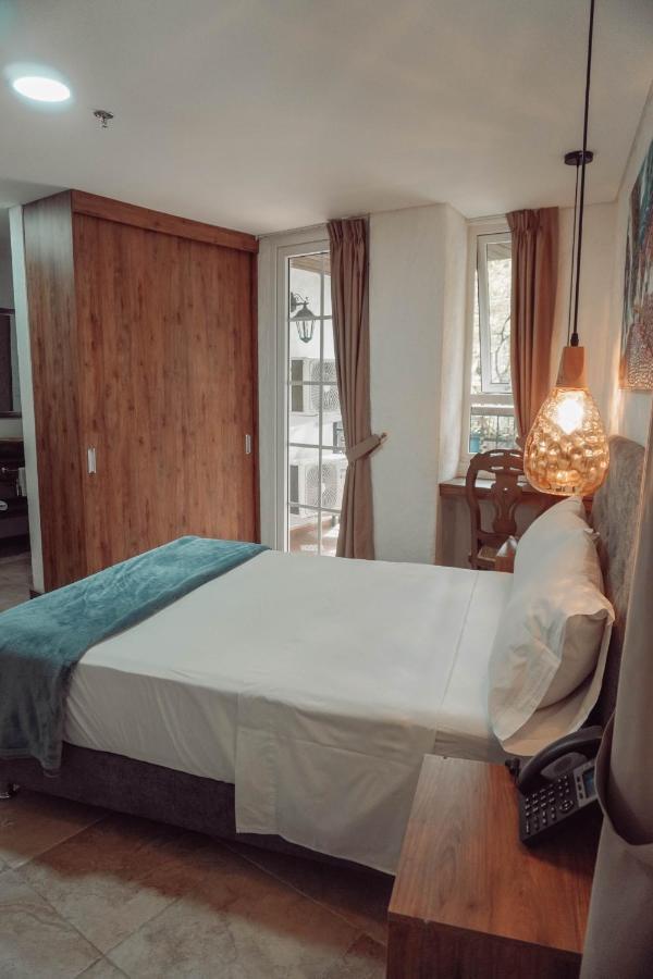 Hotel Boutique Casa Del Hidalgo กาลี ภายนอก รูปภาพ