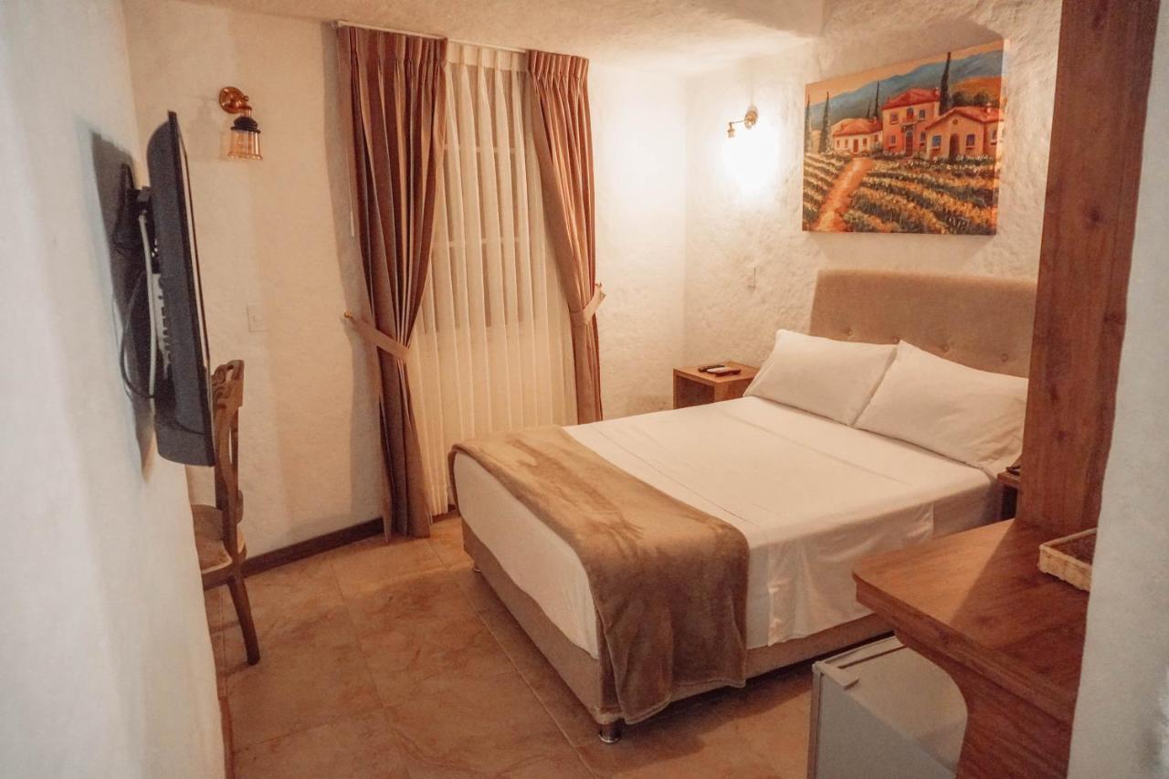Hotel Boutique Casa Del Hidalgo กาลี ภายนอก รูปภาพ