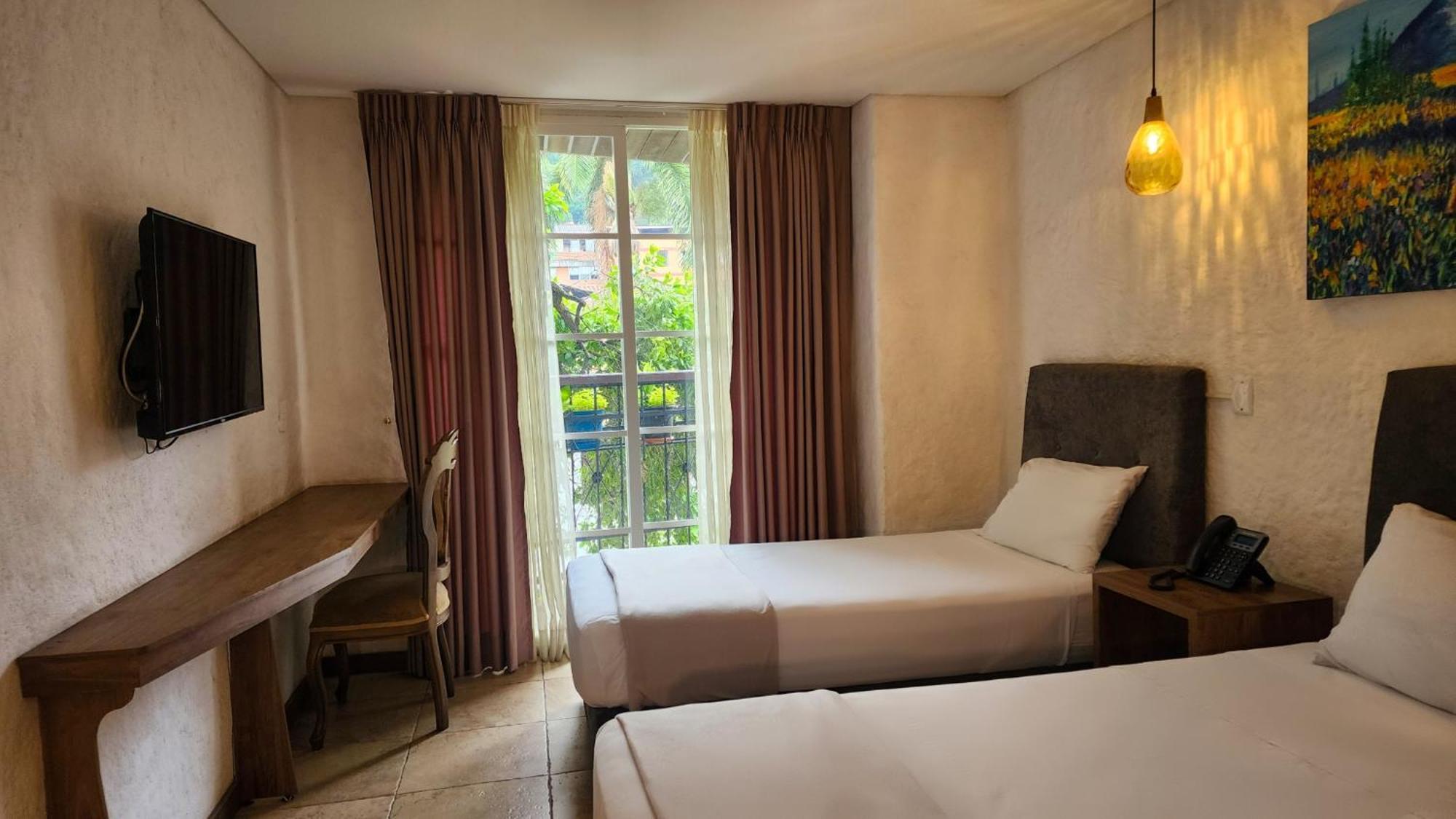 Hotel Boutique Casa Del Hidalgo กาลี ภายนอก รูปภาพ