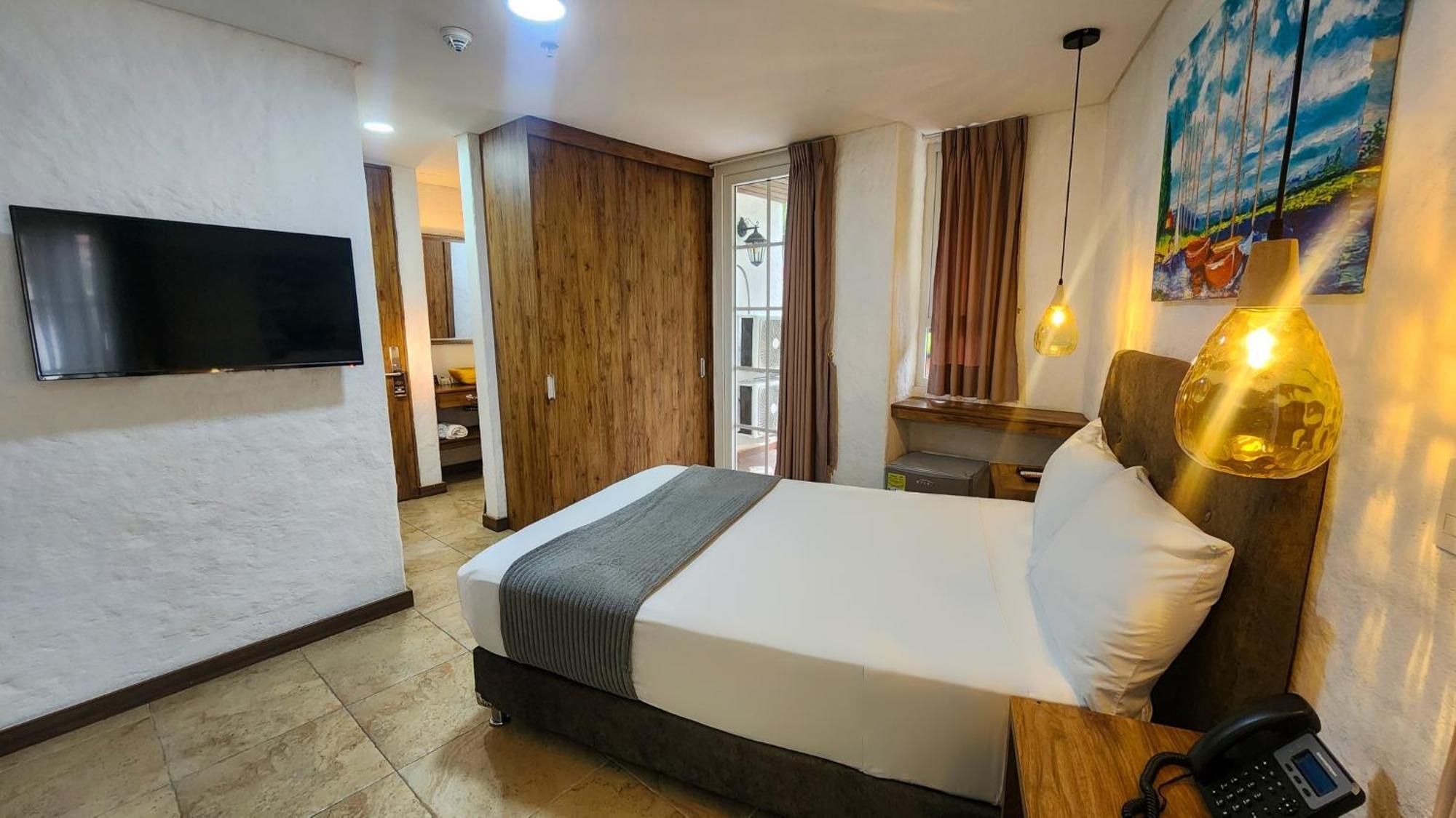 Hotel Boutique Casa Del Hidalgo กาลี ภายนอก รูปภาพ
