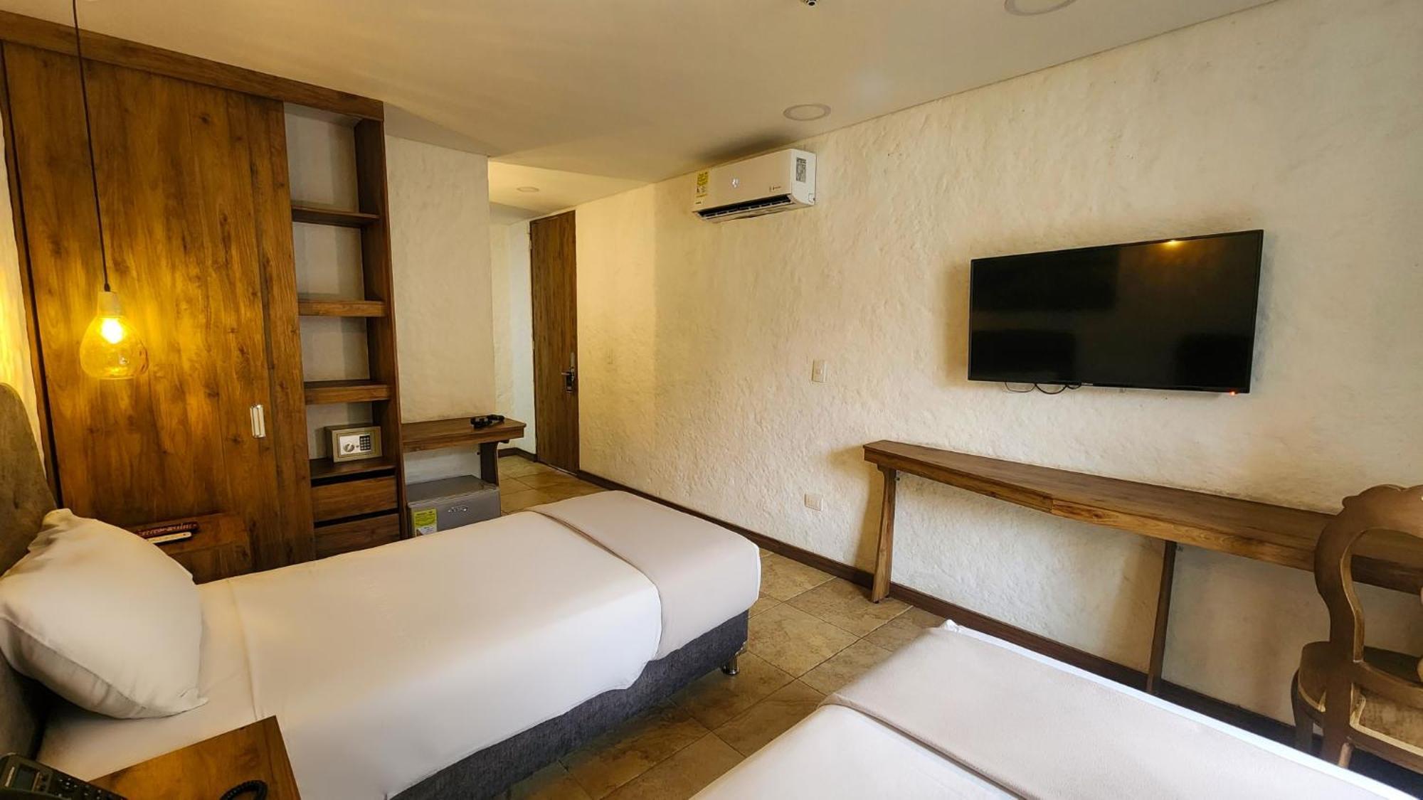 Hotel Boutique Casa Del Hidalgo กาลี ภายนอก รูปภาพ